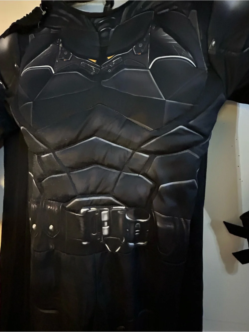 Black Bat-Inspired Kids Costume with Cape